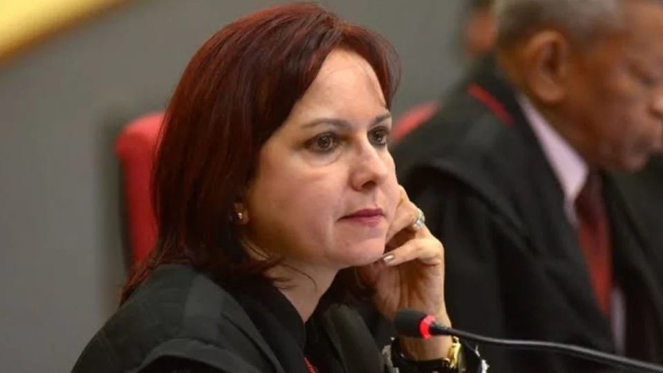 Associação de Magistrados nega afastamento da desembargadora Carla Reis do CNJ