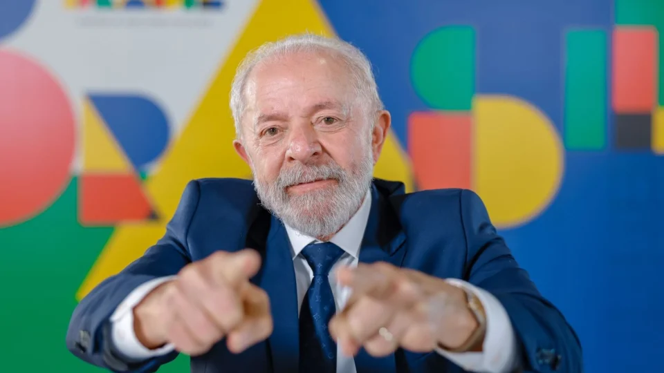 Governo Lula corta Bolsa Família de mais de 6 mil amazonenses em apenas três meses