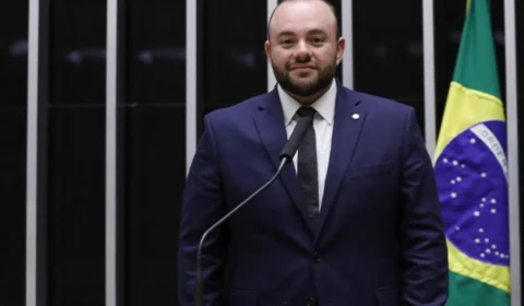 Fausto Jr. anuncia vice-liderança no União Brasil na Câmara e destaca impactos da federação com PP