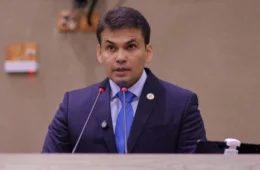 “Prefeito de Manaus mostra de que lado está”, diz Coronel Rosses