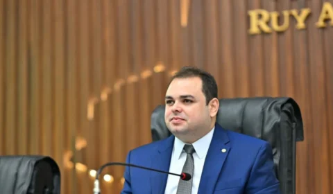 Leis de Roberto Cidade impulsionam o turismo e protegem atrativos históricos no Amazonas