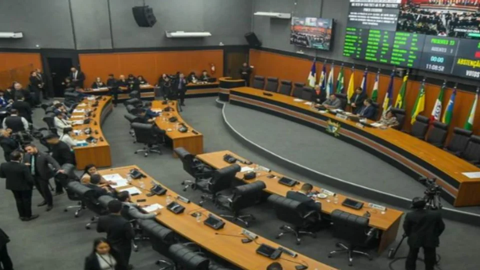 Assembleia Legislativa de Roraima aprova projeto para proteção dos direitos dos idosos no Estado