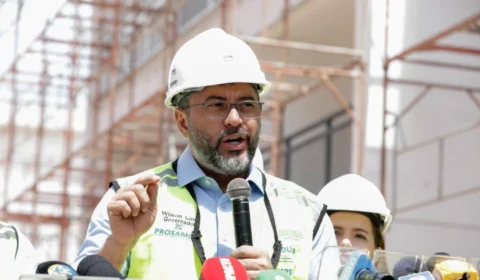Wilson Lima realiza nova vistoria no Residencial Maués com 84% das obras concluídas pelo Prosamin+
