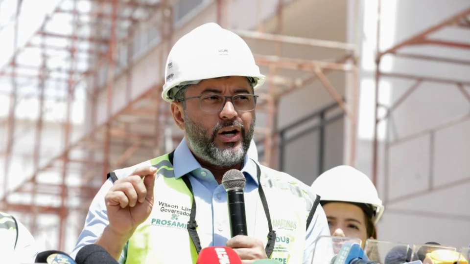 Wilson Lima realiza nova vistoria no Residencial Maués com 84% das obras concluídas pelo Prosamin+