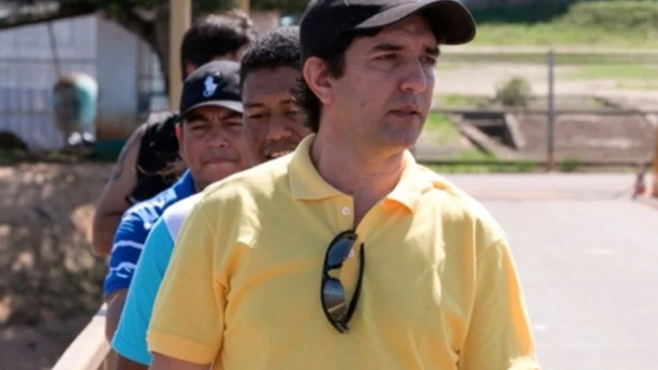 Prefeitura de Itacoatiara gasta quase R$ 500 mil com shows e aluguel de imóveis