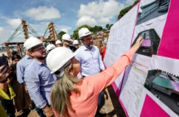 Wilson Lima vistoria obras da Casa da Mulher Brasileira, que vai atender vítimas de violência