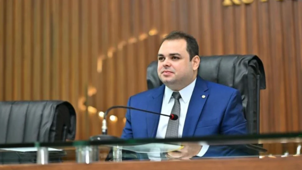 Roberto Cidade detalha cronograma do novo concurso público da ALEAM após 14 anos