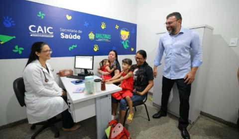 Wilson Lima lança serviço multidisciplinar para crianças com TEA nos Caics