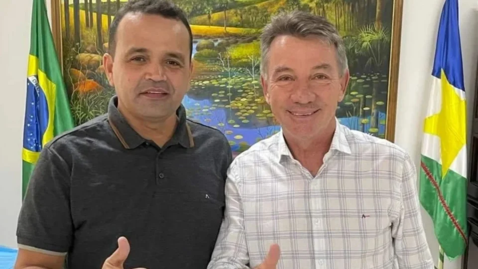 Secretário de Educação é exonerado após racha entre Sampaio e Denarium em Roraima