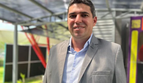 Prefeitura de Bonfim gasta R$ 700 mil com aluguéis de retroescavadeira e caminhão caçamba