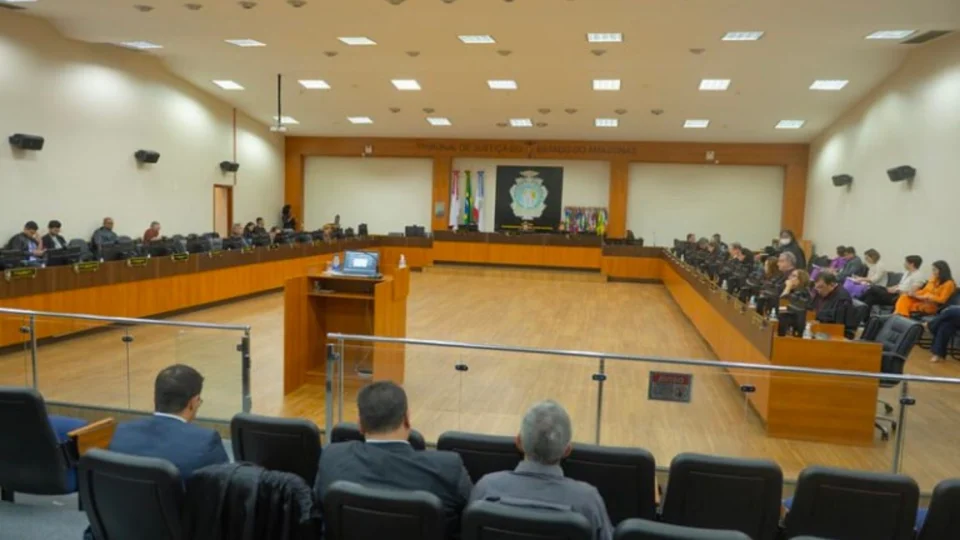 TJAM propõe reajuste salarial para servidores e benefícios adicionais