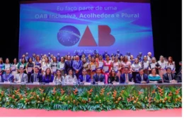 OAB-AM realiza posse da nova diretoria em cerimônia prestigiada no Teatro Amazonas