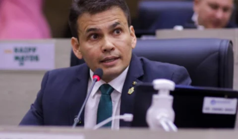 Coronel Rosses critica aprovação de empréstimo bilionário e falta de transparência da prefeitura