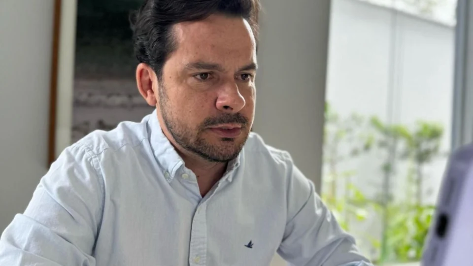 “Julgamento de Bolsonaro é a maior farsa da história do Brasil”, declara Capitão Alberto Neto