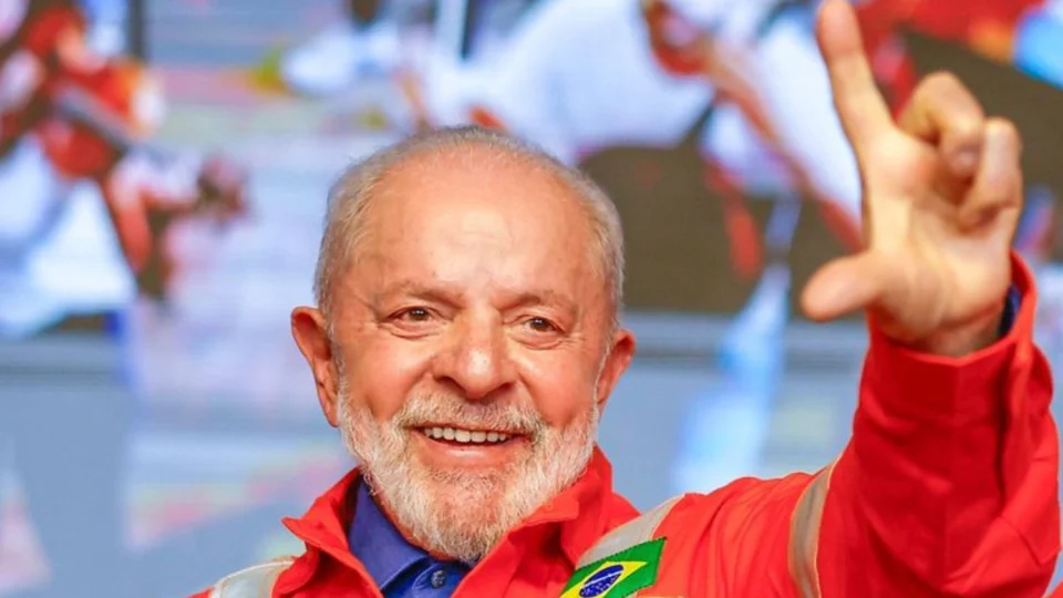 Governo Lula gasta R$38 milhões em viagens em apenas duas semanas