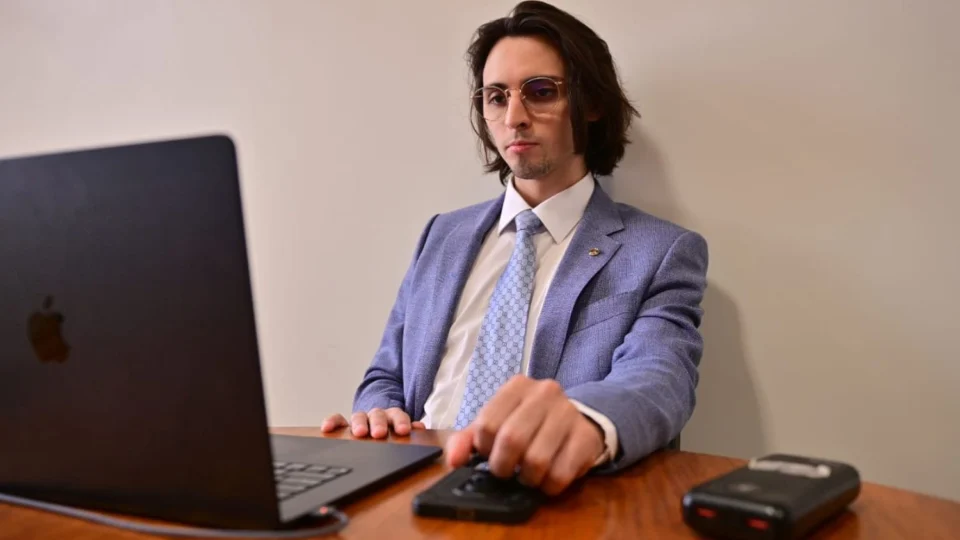 Amom Mandel solicita esclarecimentos sobre a inoperância dos postos da PRF na BR-319