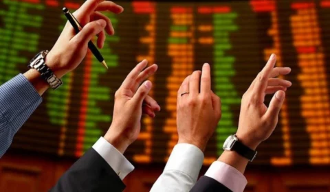 Mercados desabam na Ásia e Europa e Brasil espera pelos EUA