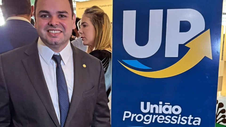 “Não é fácil fazer uma federação desse tamanho”, diz Roberto Cidade sobre União Progressista