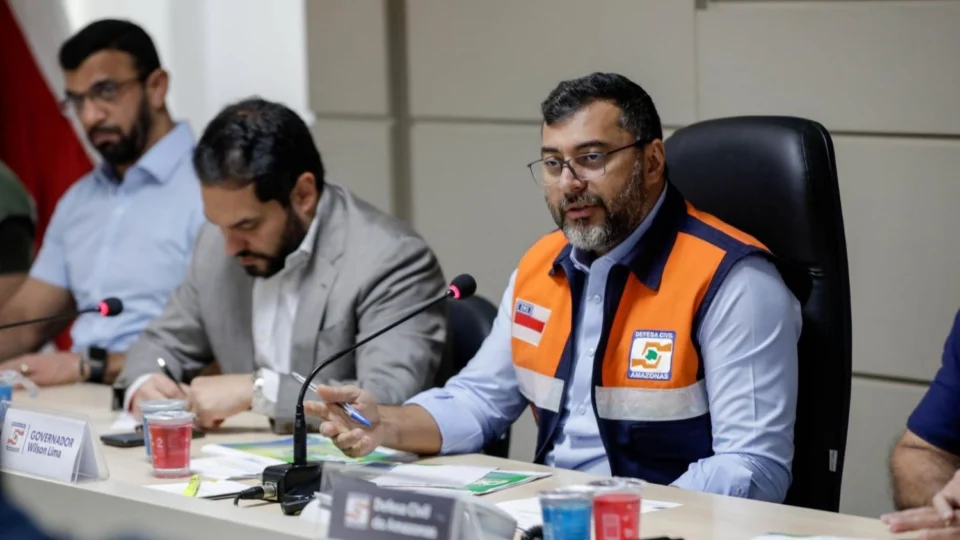 Wilson Lima anuncia envio de ajuda humanitária para municípios da calha do rio Madeira