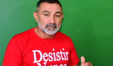 Ex-senador de Roraima condenado por estupro deve escrever livro sobre sua carreira