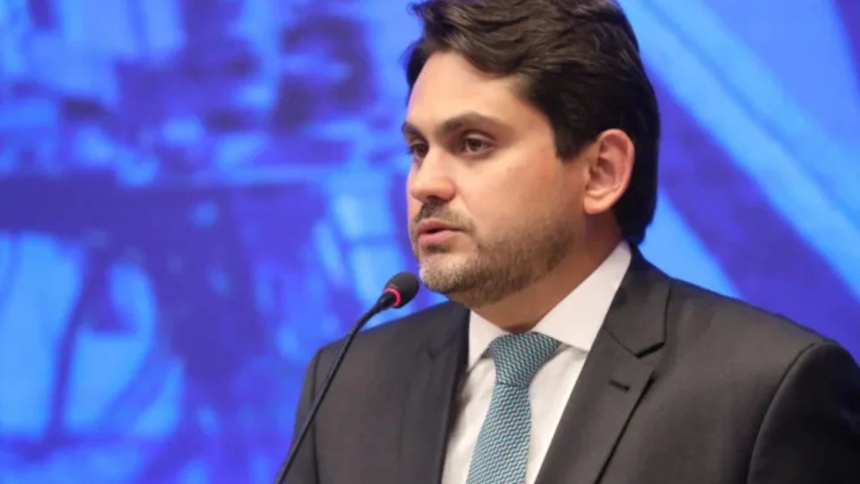 PGR denuncia ministro Juscelino Filho por desvio de emendas parlamentares