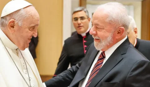 Lula decreta luto oficial de sete dias pela morte do Papa Francisco