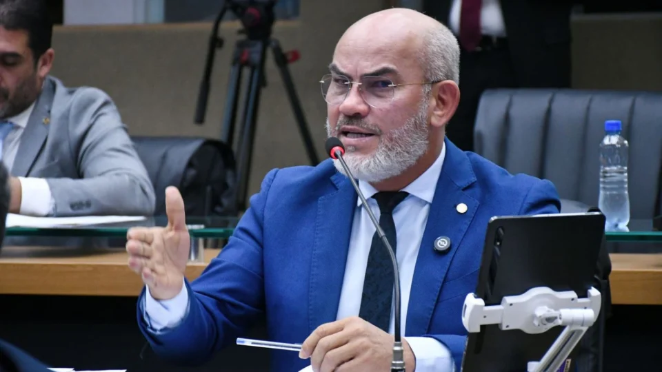 Data-base: Cabo Maciel destaca avanço histórico na valorização das forças de segurança do Amazonas