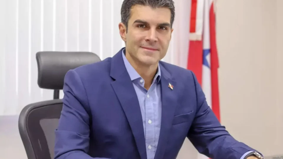 Helder Barbalho muda comando de três secretarias do alto escalão do Governo do Pará