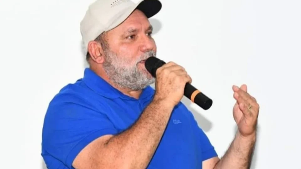 Prefeito de Tefé é alvo de recomendação do MP para cancelar shows de Simone Mendes e Pablo