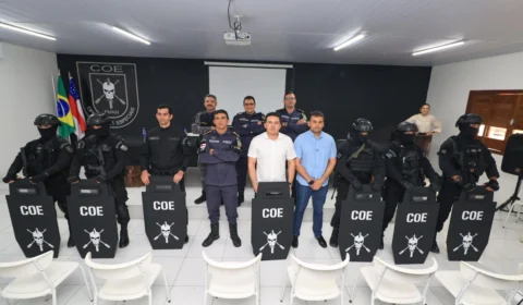 Delegado Péricles entrega escudos balísticos à Tropa de Elite da PMAM