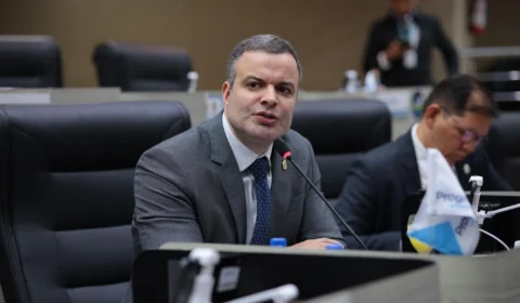 Rodrigo Sá propõe melhorias na sinalização de trânsito em Manaus