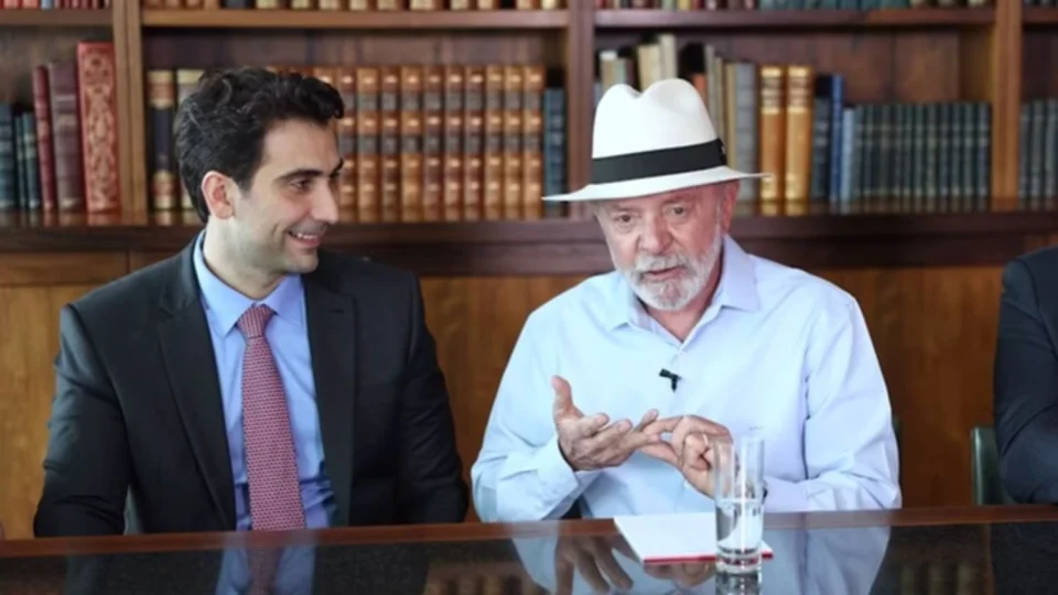 BC de Lula aumenta Selic para 14,75%, maior em 19 anos