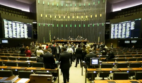 Câmara pode votar urgência para aumentar número de deputados federais