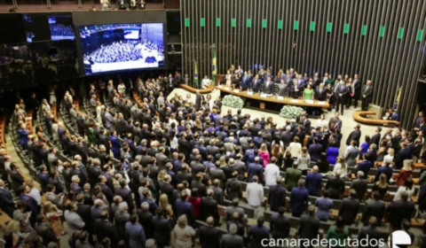 Ampliação no número de deputados vai custar R$ 64,8 milhões por ano aos cofres públicos