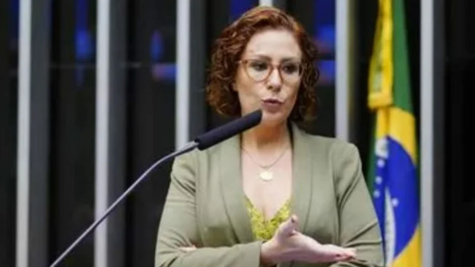 Zambelli tenta derrubar condenação a 10 anos de prisão