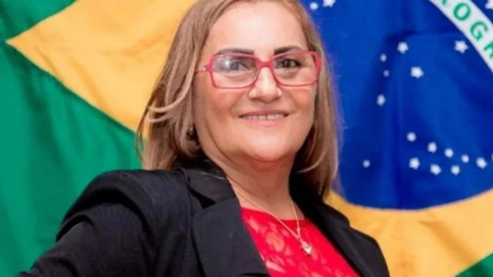 Ex-prefeita de Beruri é notificada pelo TCE-AM por supostas irregularidades na folha de pagamento