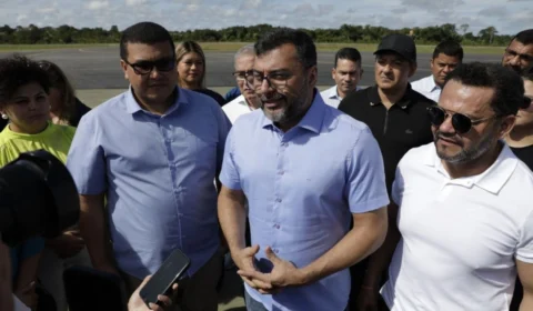 Wilson Lima inaugura nova pista do aeroporto de Barcelos, ampliando capacidade operacional