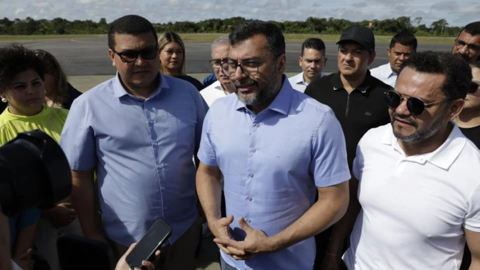 Wilson Lima inaugura nova pista do aeroporto de Barcelos, ampliando capacidade operacional