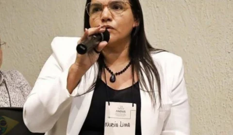 Prefeitura de Amajari (RR) gasta mais de R$ 1 milhão com compra de mesas e cadeiras escolares