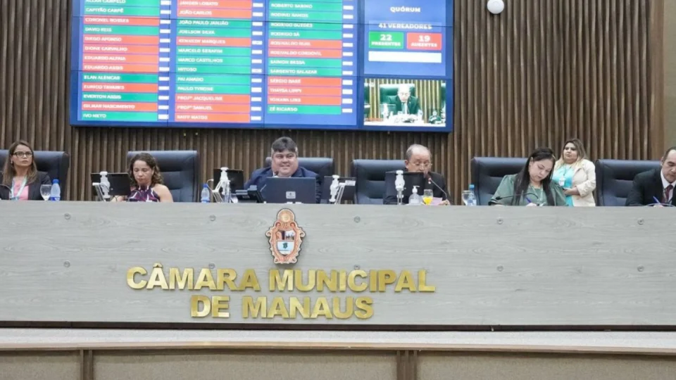 Câmara Municipal de Manaus adia votação da LDO 2026 por dois dias seguidos