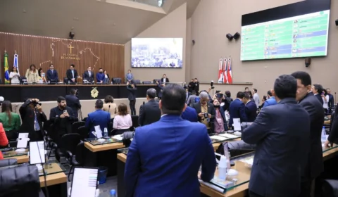 Deputados na ALEAM criticam senadores e defendem BR-319 após embate com Marina Silva