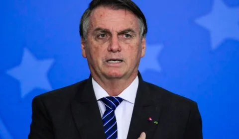 “Vou até o último segundo”, diz Bolsonaro sobre candidatura em 2026