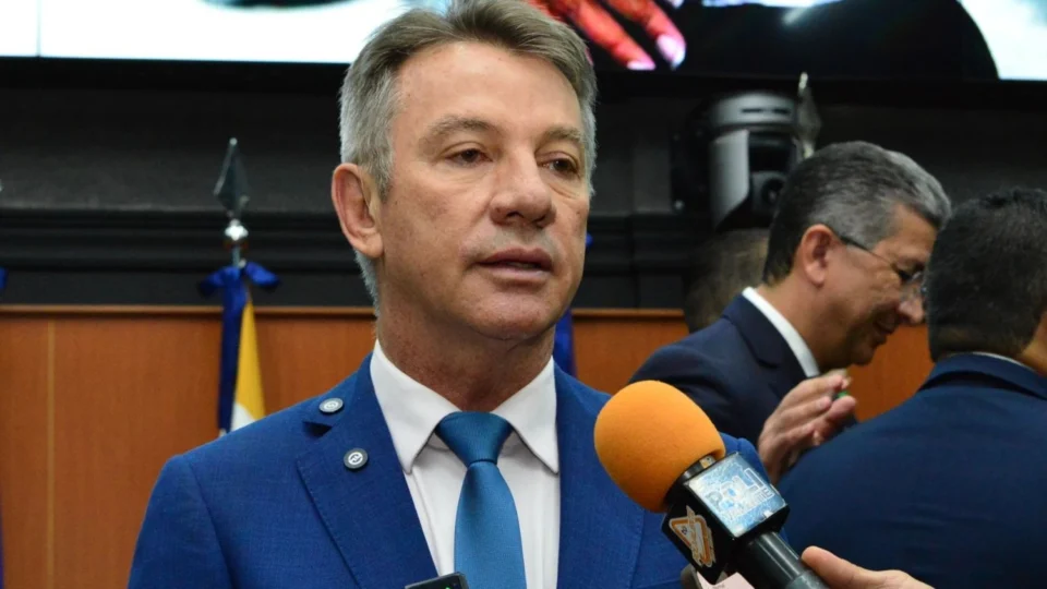 Denarium repudia críticas e diz que Jorge Everton tenta denegrir imagem da atual gestão