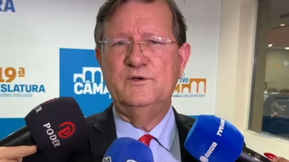 “Eu não tenho nada a ver com isso”, diz Zé Ricardo sobre acusação de fraude em cota de gênero