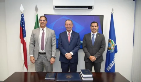 Omar Aziz garante recursos para construção de novas unidades da Defensoria Pública no interior