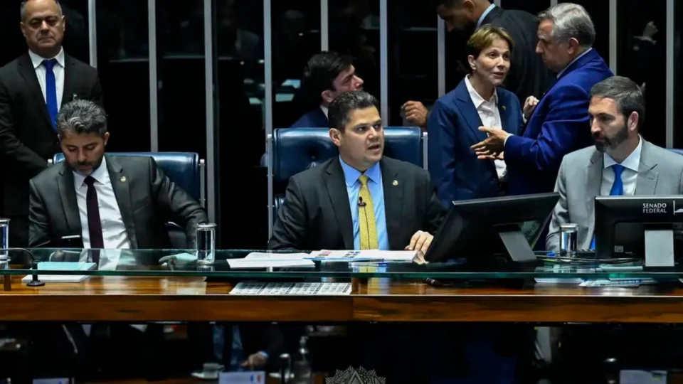 Senado aprova novo marco para o licenciamento ambiental no país