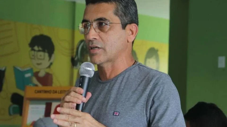 Prefeitura de Manicoré firma contrato de R$ 10 milhões com empresa investigada por obras inacabadas