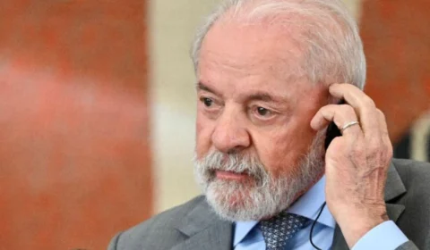 Governo paga R$ 15 milhões para ONG de sindicato do ABC retirar lixo na terra Yanomami, em Roraima