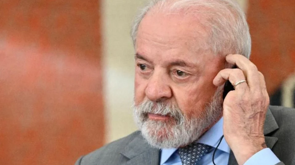 Governo paga R$ 15 milhões para ONG de sindicato do ABC retirar lixo na terra Yanomami, em Roraima