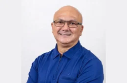 Coronel Menezes anuncia que será avô pela primeira vez